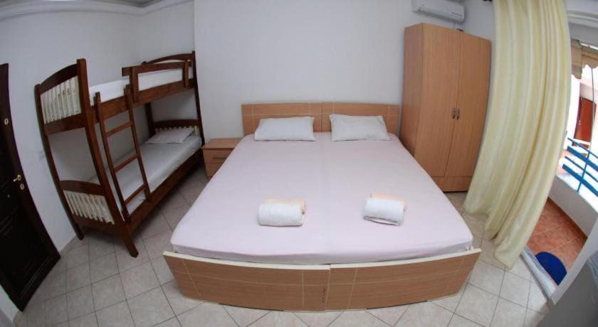 Sea View Apartments Saranda ภายนอก รูปภาพ
